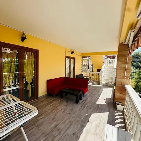 Vila Leskaj Vlore