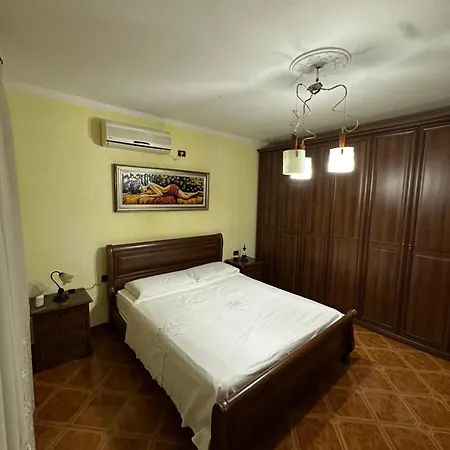 Vila Leskaj *